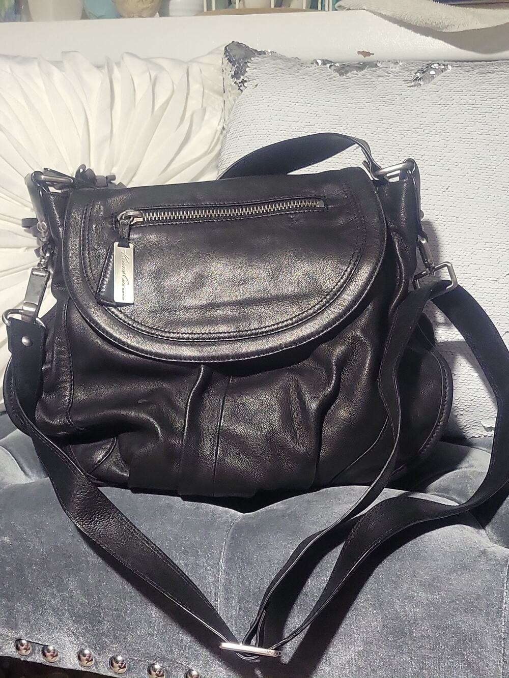 Kenneth Cole Black Leather Multi Pocket Satchel Crossbody Purse